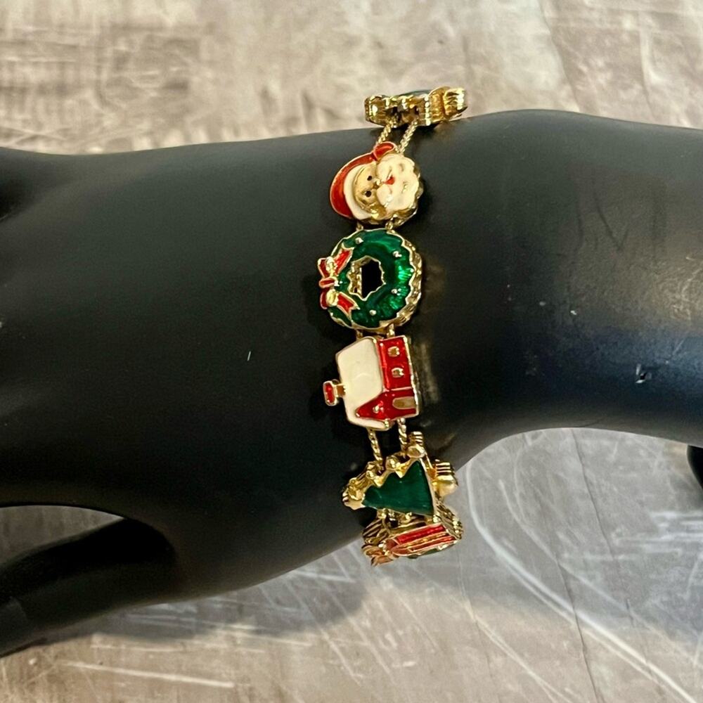 Vintage Avon sliding Christmas charm bracelet with enamel cat earrings